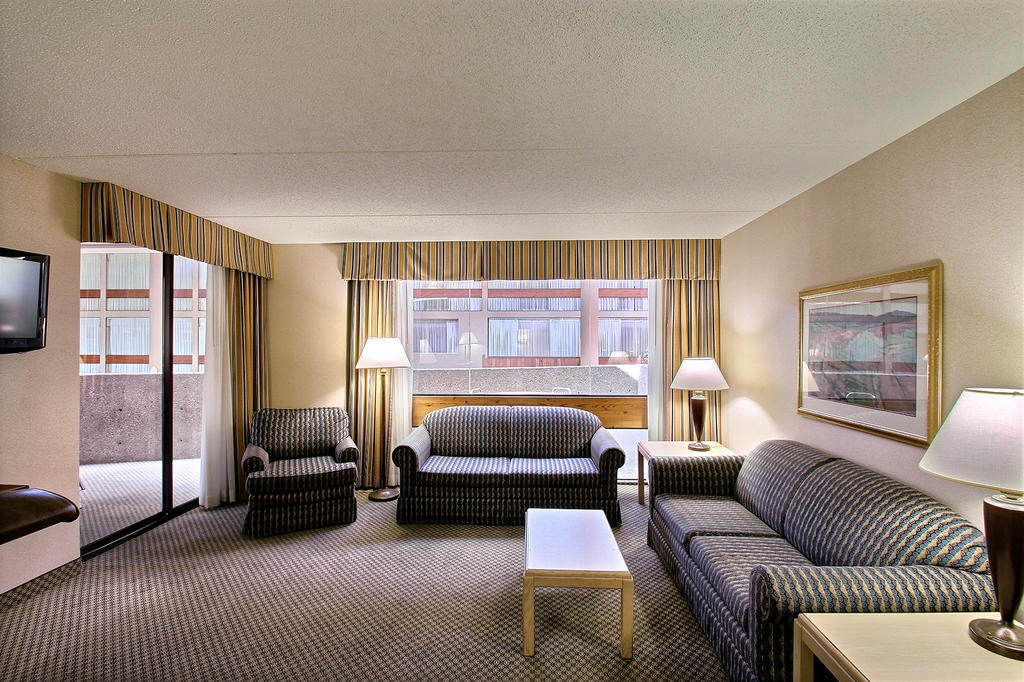 Hotel Muscatine Εξωτερικό φωτογραφία